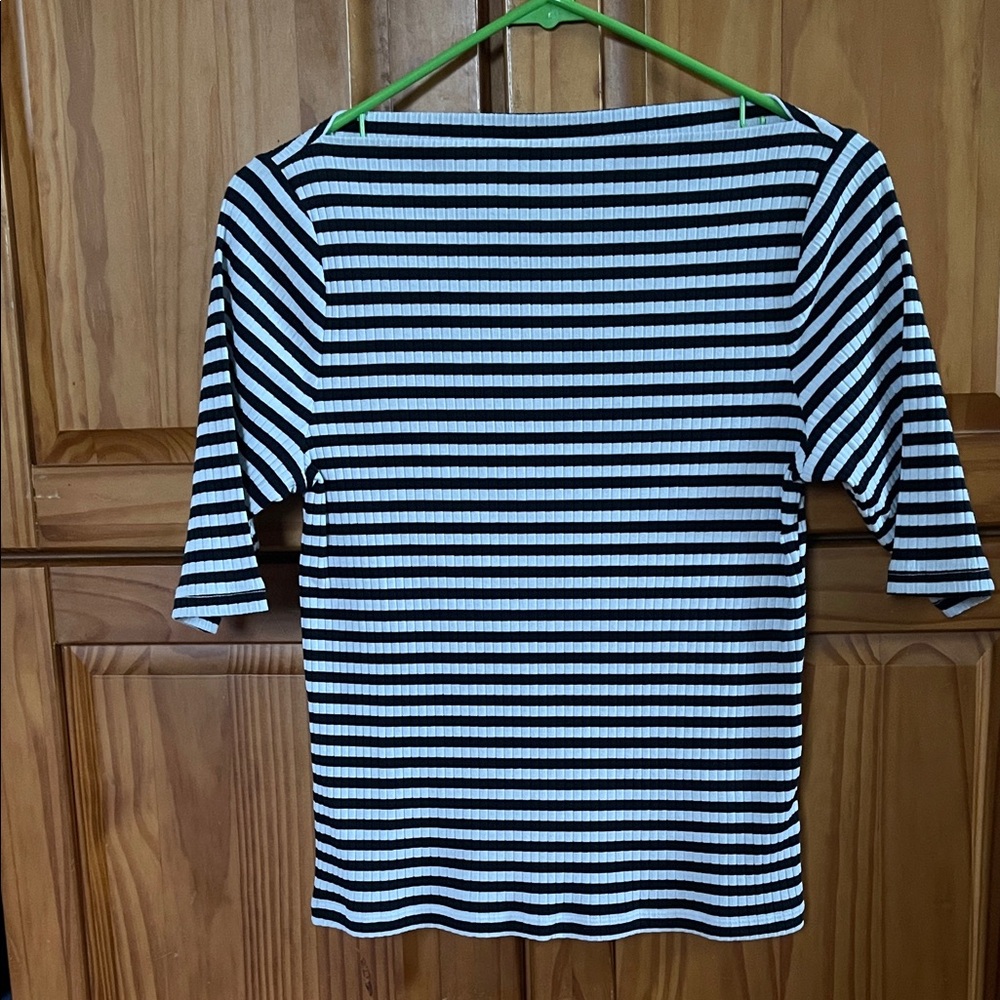 Old Navy Black & White Striped Ribbed Short Sleeve Top